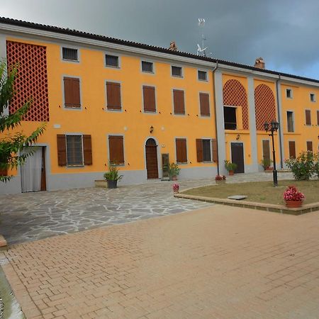 Agriturismo Monrabbioso Διαμέρισμα Cereseto Εξωτερικό φωτογραφία